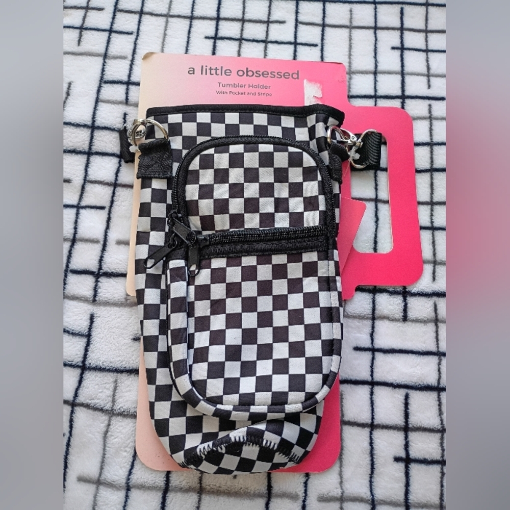 Checkered Tumbler Holder with Front Pocket CROSSBODY